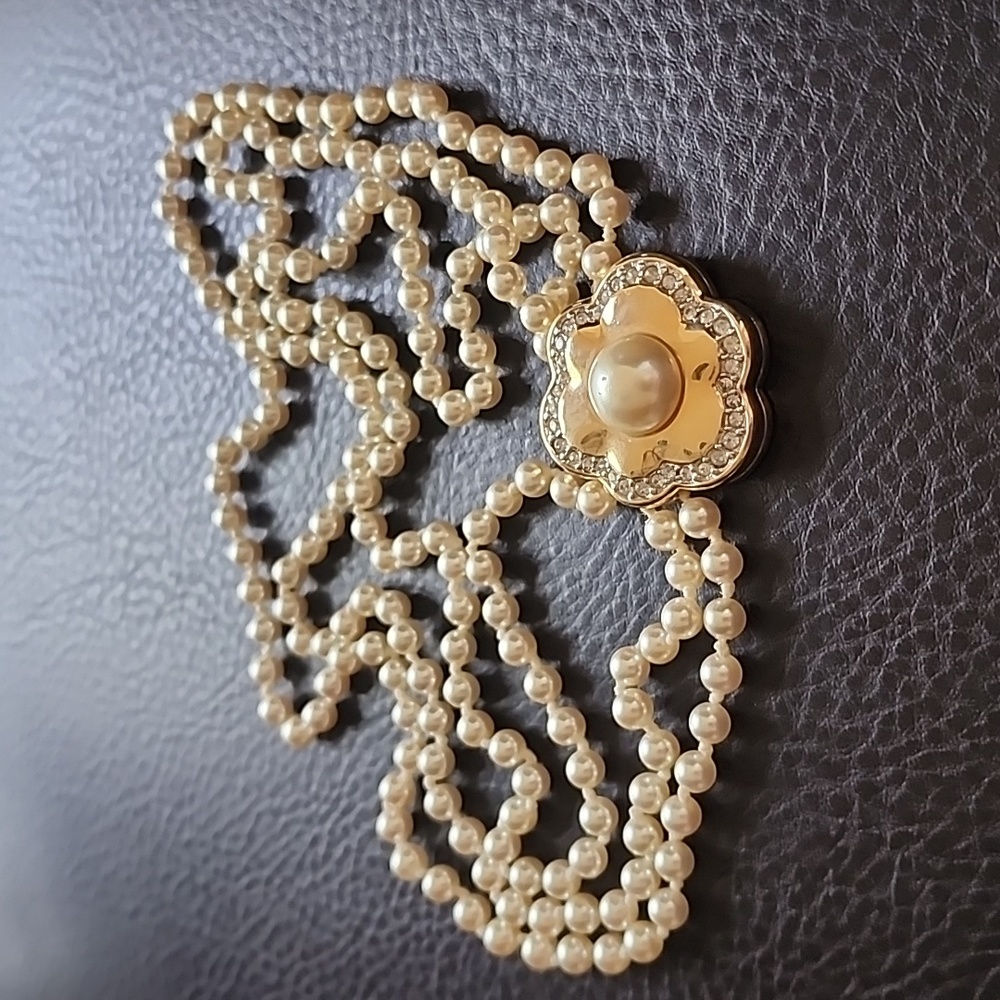 VTG Swarovski necklace